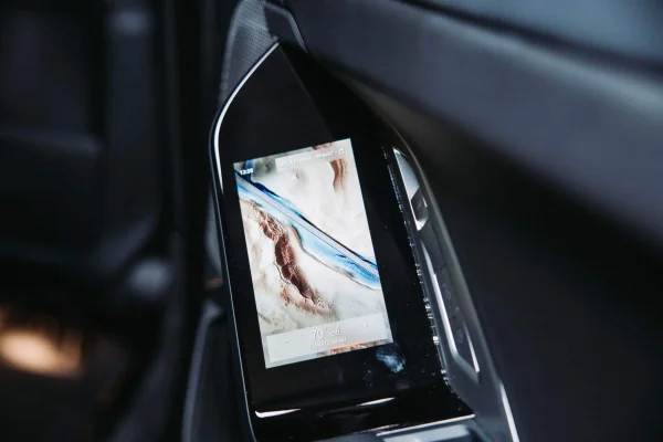 Luxury Sedan - Interior detail - Dallas VIP Transportation